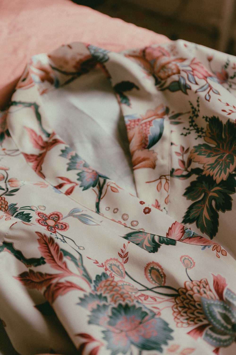 Coudre le Kimono et l'ensemble de lingerie Charlotte de Boudoir Français