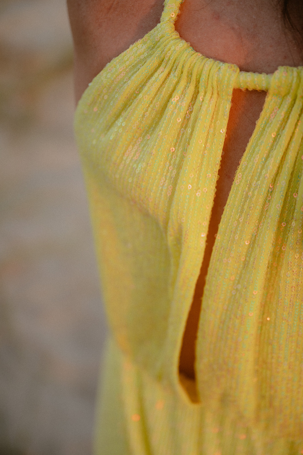 Coudre la robe Lazio d'Atelier 8 Avril version courte à sequins