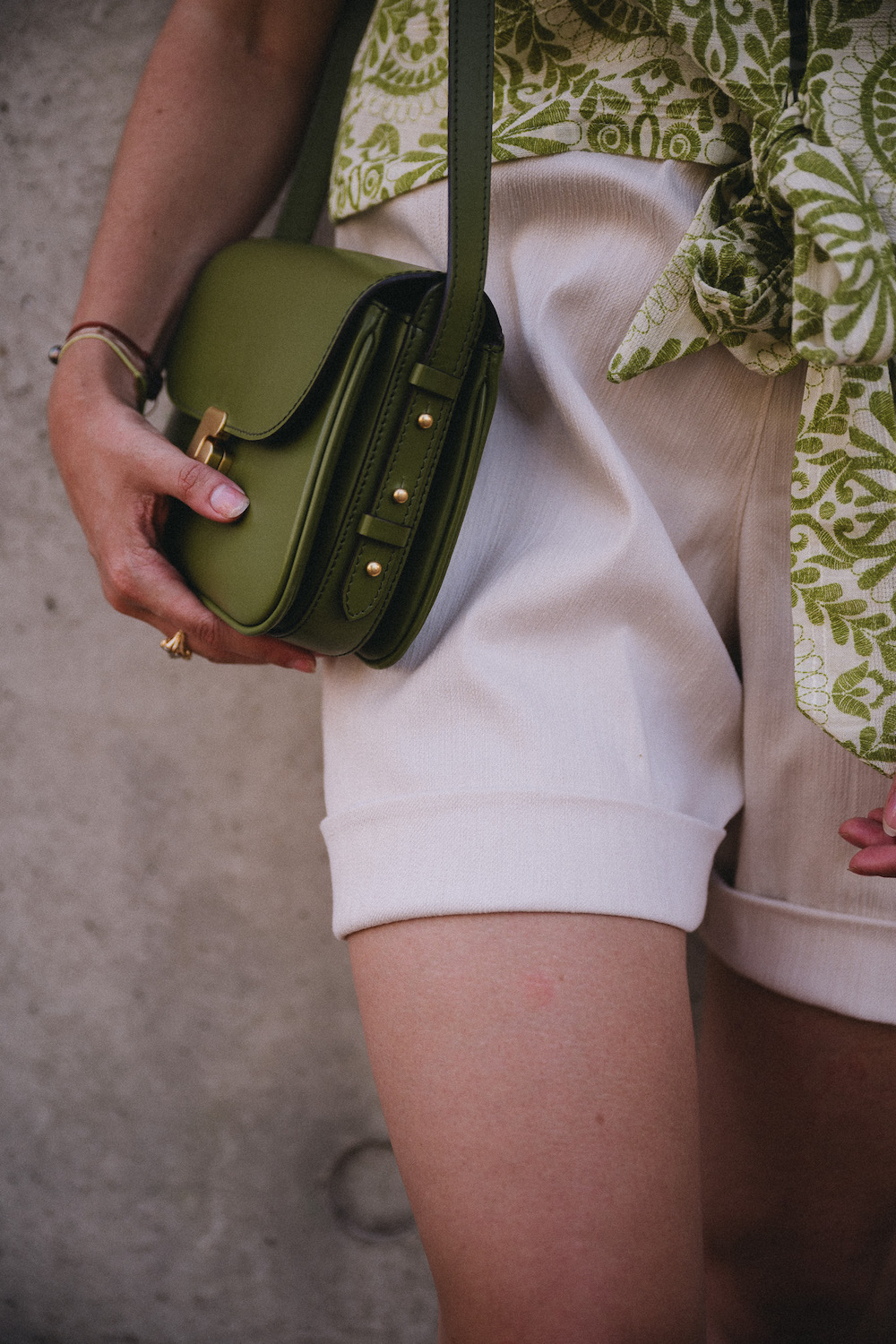 Blouse Rimini d'Atelier Miinsa et short Pomona d'Anna Allen Clothing